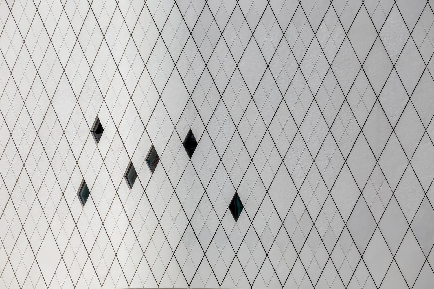 Facades, architectural photography by Theo Tzia